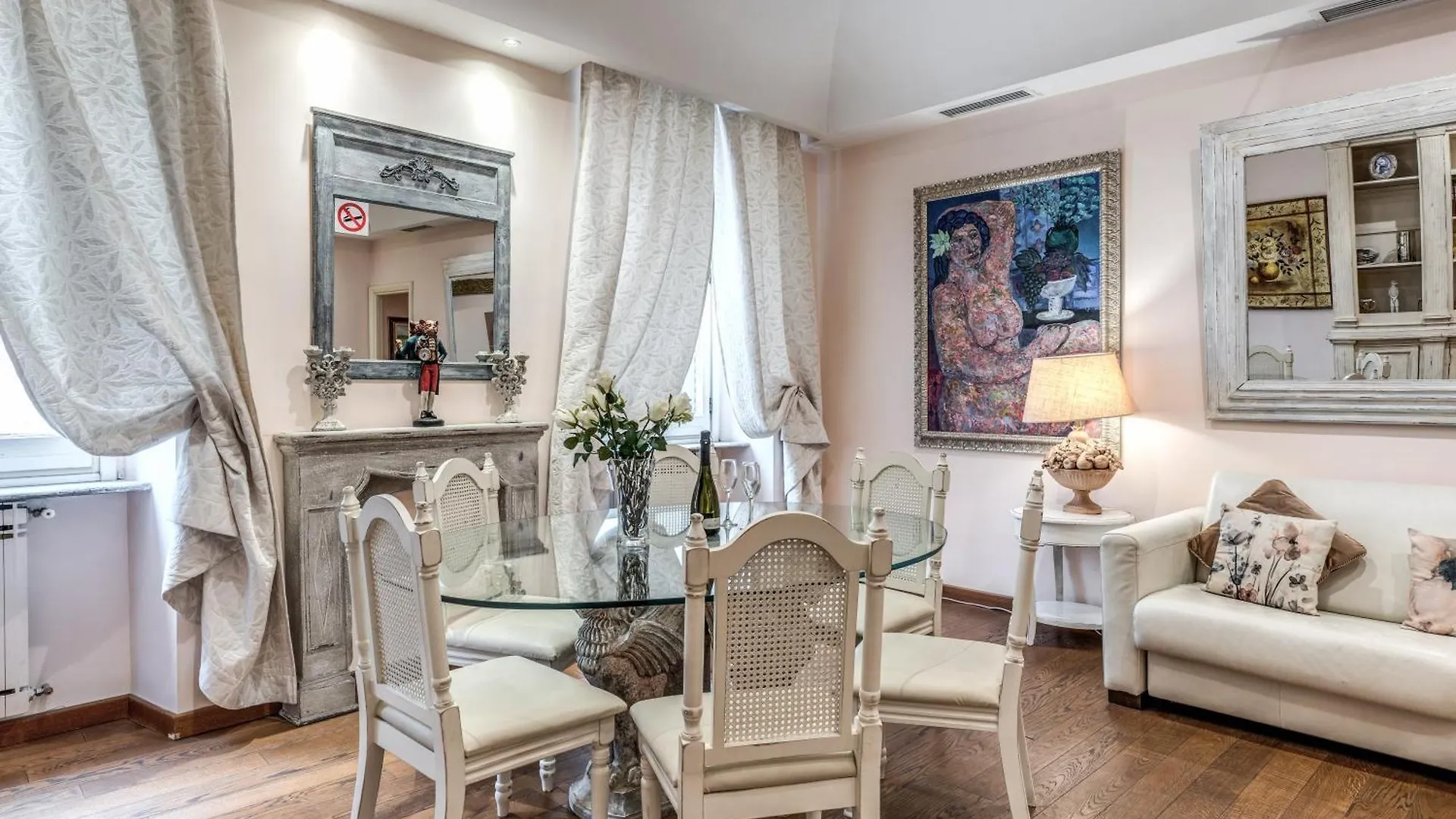 Casa Vacanze Crispi Little 1 Rome Italy